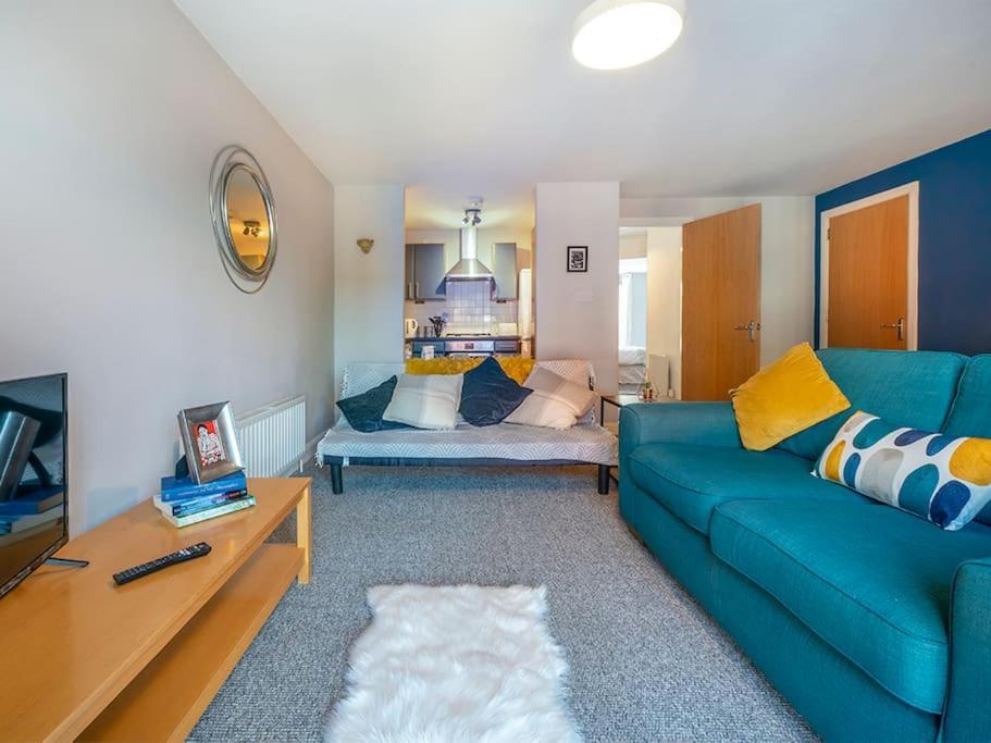 Lovely 2 Bedroom Apt At Ormeau Park W/ Free Parking Belfast Kültér fotó