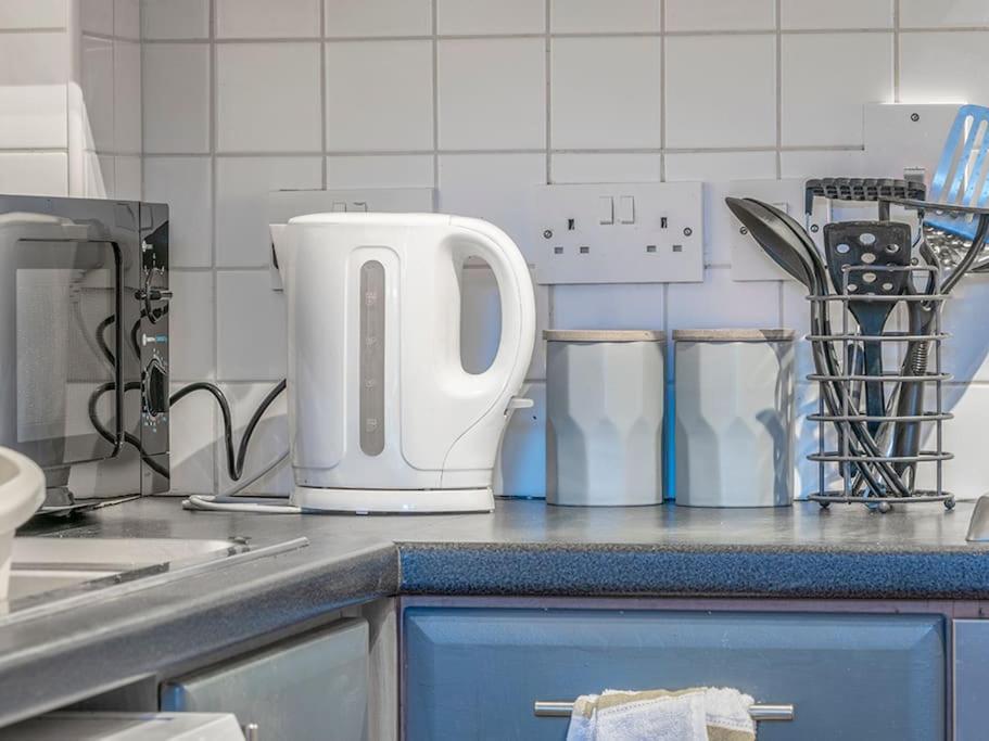Lovely 2 Bedroom Apt At Ormeau Park W/ Free Parking Belfast Kültér fotó